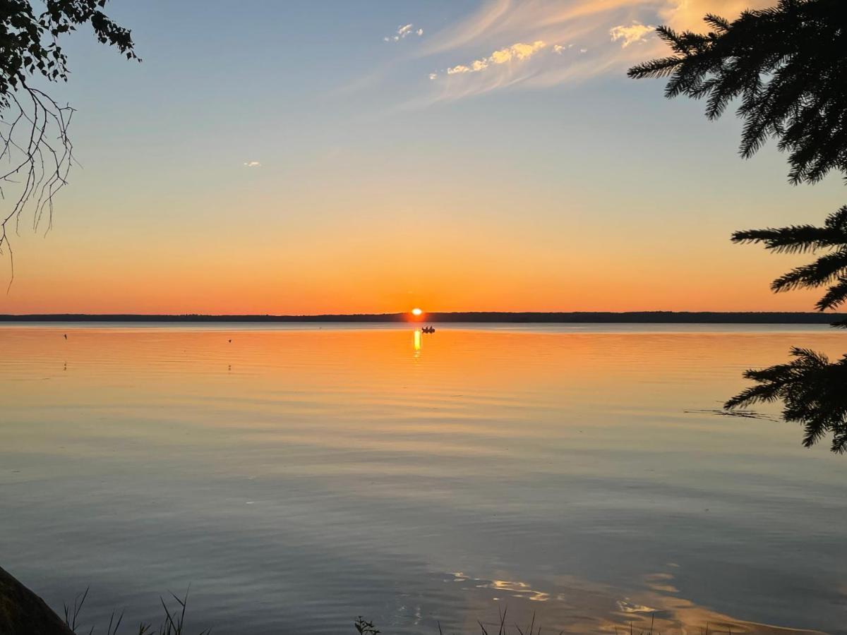 Sjoenaera Stuga Norrtälje Exteriör bild