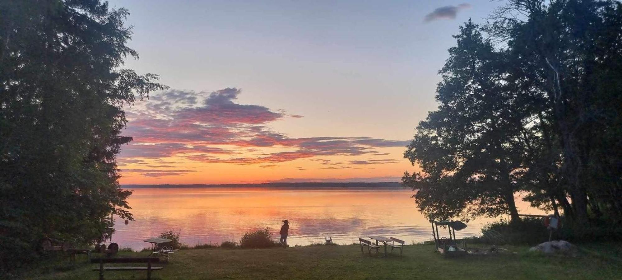 Sjoenaera Stuga Norrtälje Exteriör bild